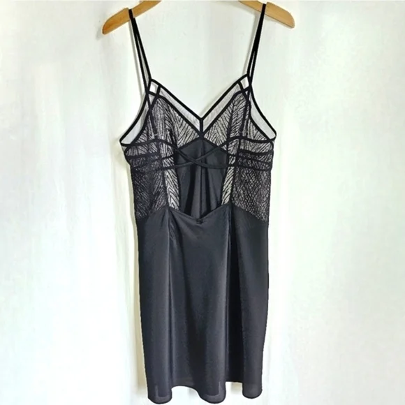 Calvin Klein Black Floral Lace Slip Dress - Picture 5 of 15